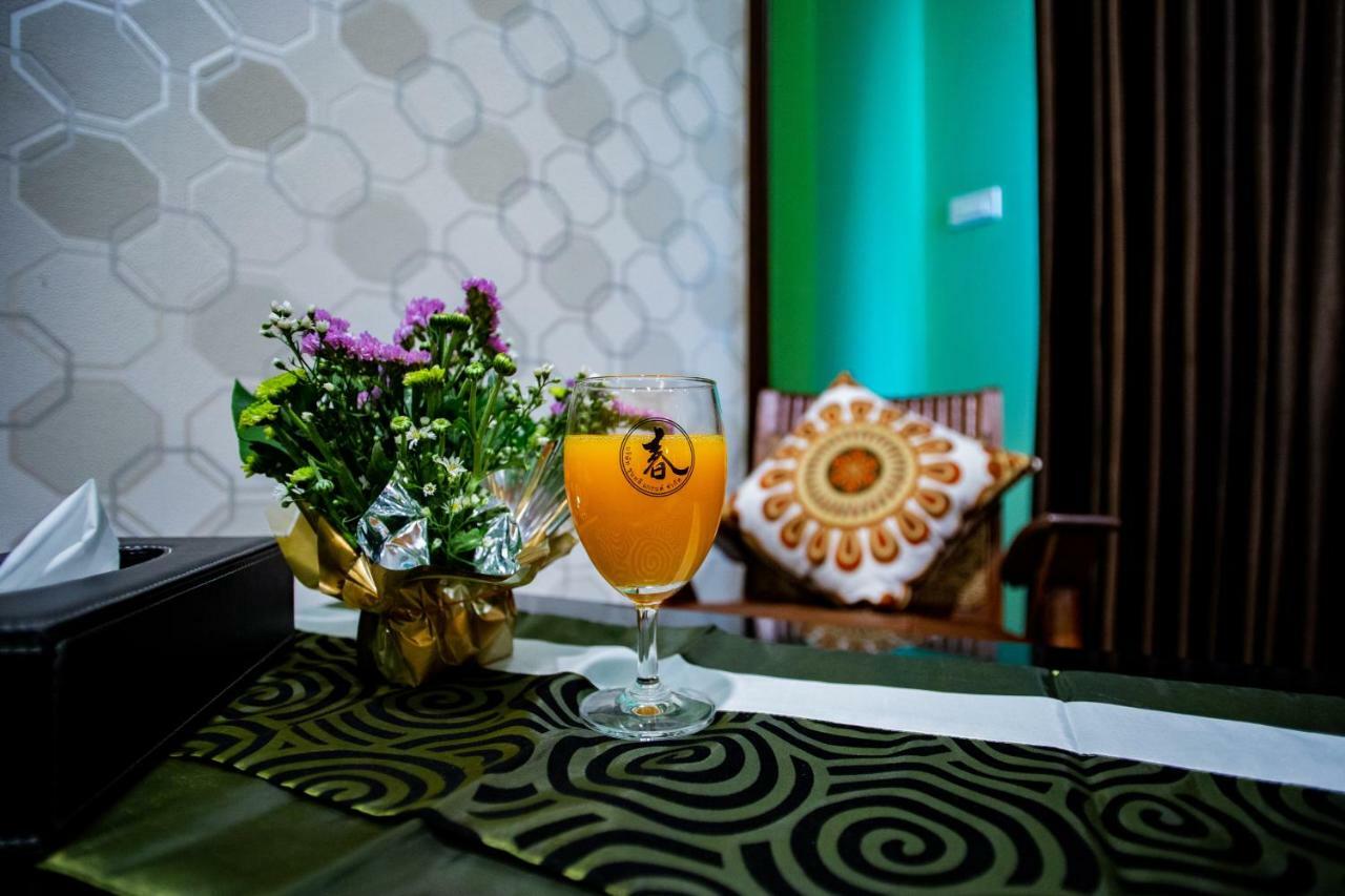 Chunlee Grand Korat Hotel Nakhon Ratchasima Ngoại thất bức ảnh