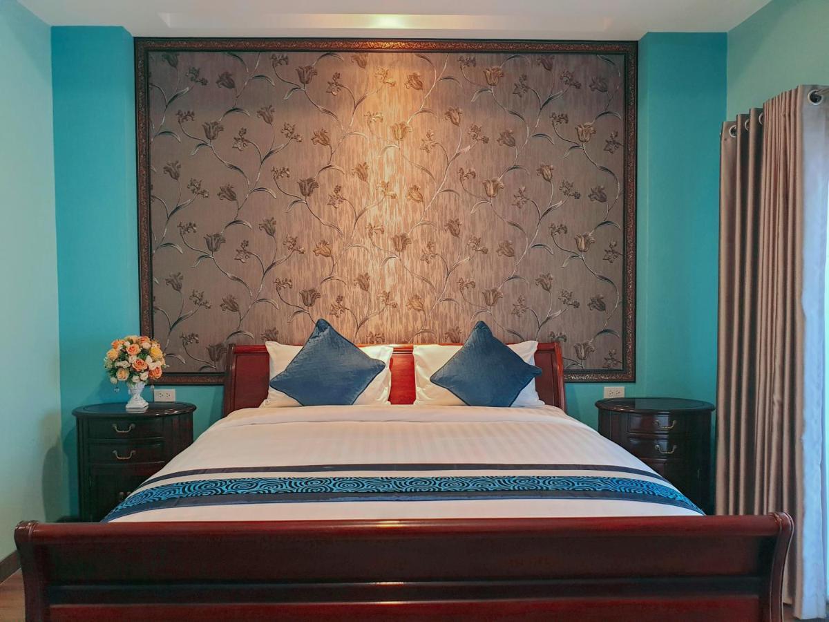 Chunlee Grand Korat Hotel Nakhon Ratchasima Ngoại thất bức ảnh